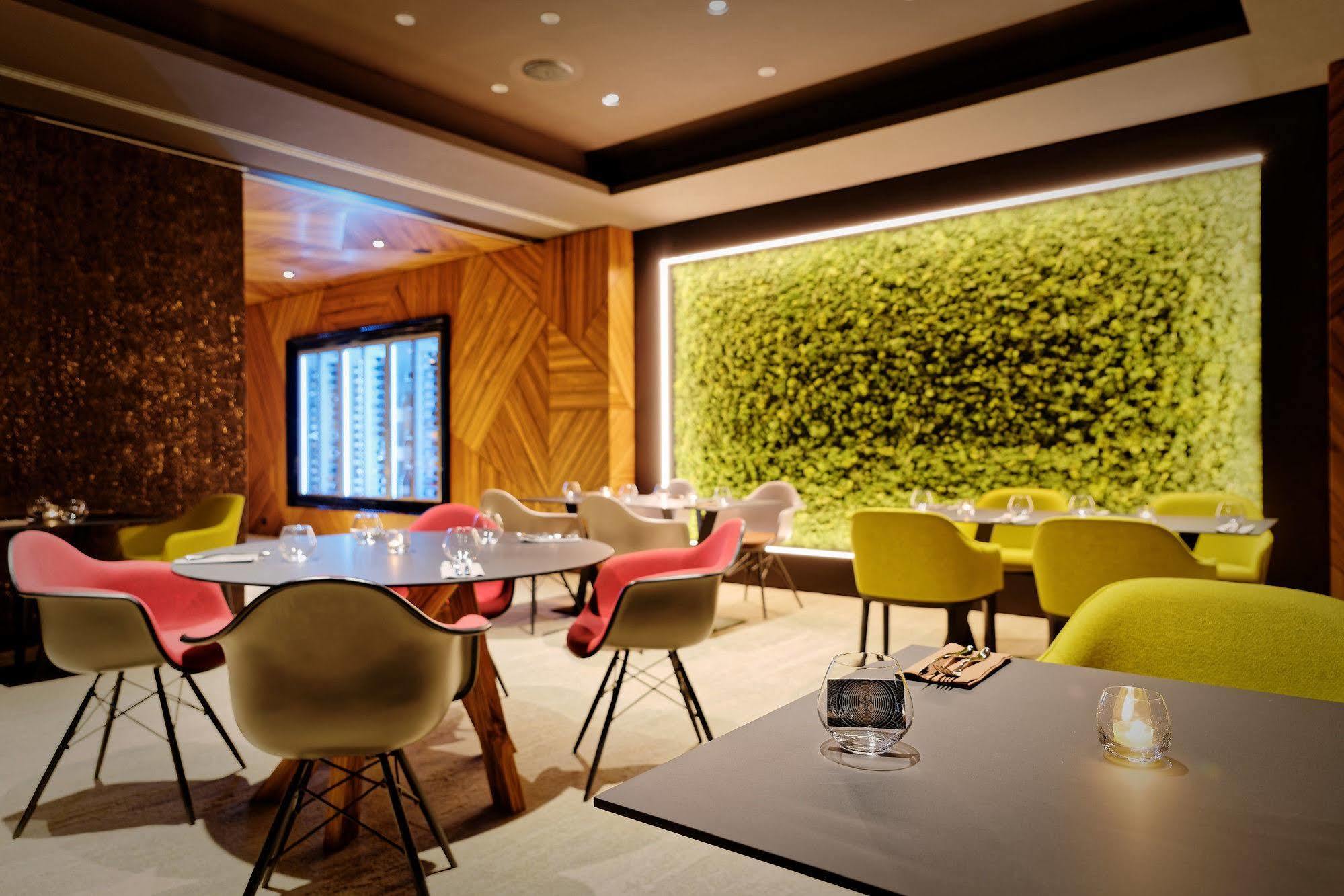 Hotel Victory Popuvky Εξωτερικό φωτογραφία